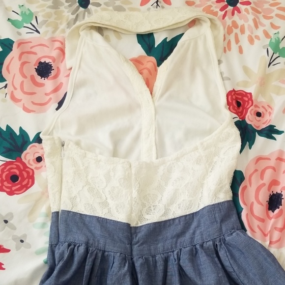 Forever 21 Halter Dress - Picture 3 of 4